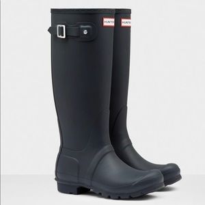 Hunter Women's Original Tall Rain Boots: Navy